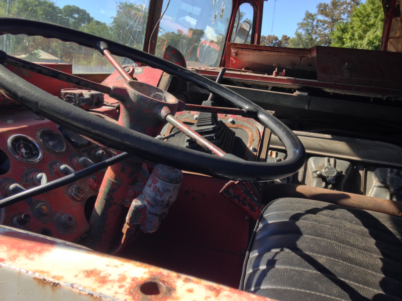 Illustration for article titled I was in Argentina last week and stumbled upon a pile of old trucks and tractors